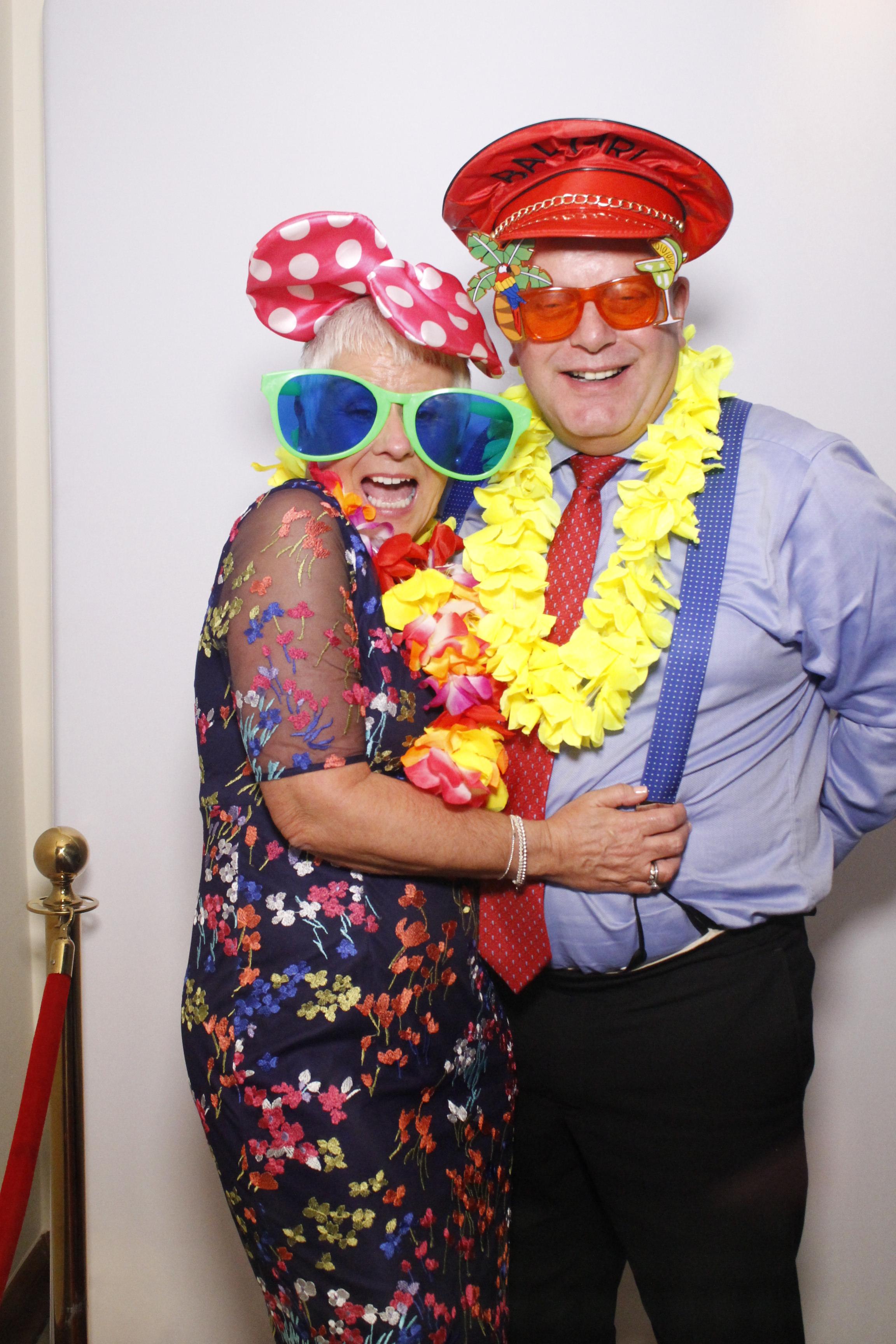 Luke & Emily's Wedding | View more photos from the event at gallery.myphotoboothexperience.co.uk/u/MyPhotoBoothExperienceLtd/Luke-Emilys-Wedding